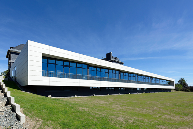 Der neue Seminartrakt des Tagungszentrums Winterberg. Der neue Seminartrakt des Tagungszentrums Winterberg.